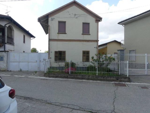 Villa Indipendente in vendita a Piemonte, Vercelli