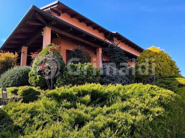 Villa Indipendente in vendita a Piemonte, Vercelli