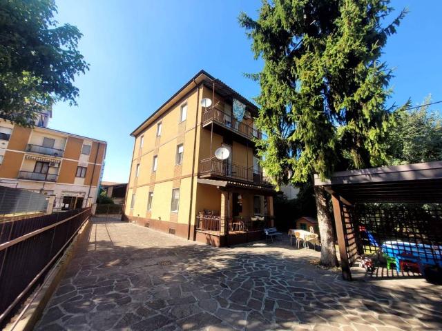 Villa Indipendente in vendita a Baia del Re, Piacenza