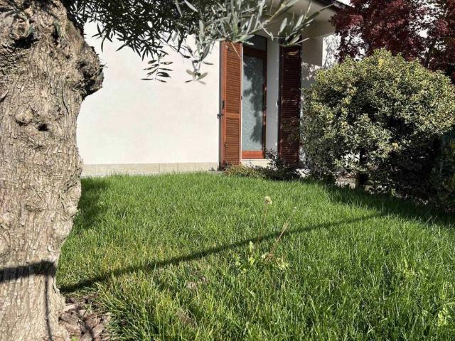 Villa Indipendente in vendita a San Antonio a Trebbia, Piacenza
