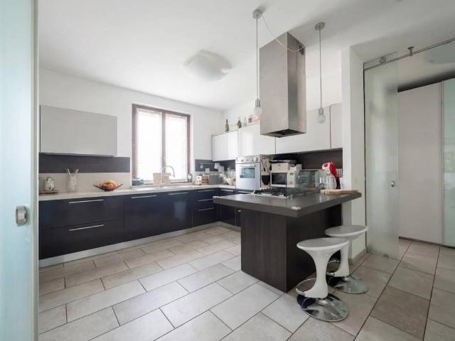 Villa Indipendente in vendita a La Verza, Piacenza