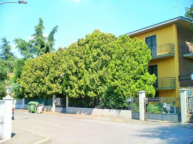 Villa Indipendente in vendita a Veggioletta, Piacenza