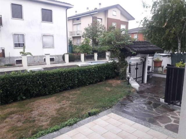 Villa Indipendente in vendita a La Verza, Piacenza