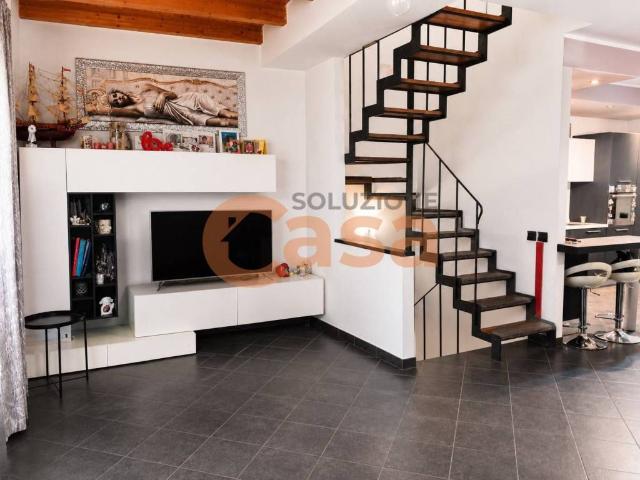 Villa Indipendente in vendita a Roncaglia, Piacenza