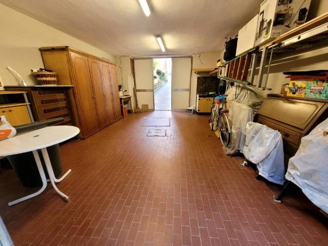 Villa Indipendente in vendita a Belvedere, Piacenza