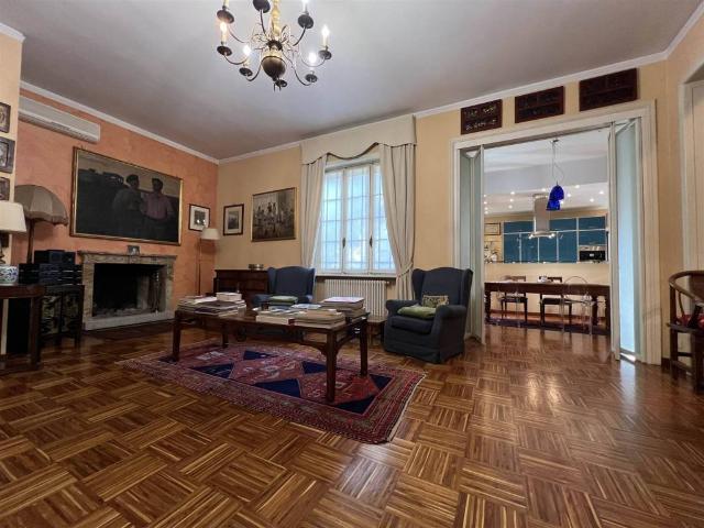 Villa Indipendente in vendita a Belvedere, Piacenza