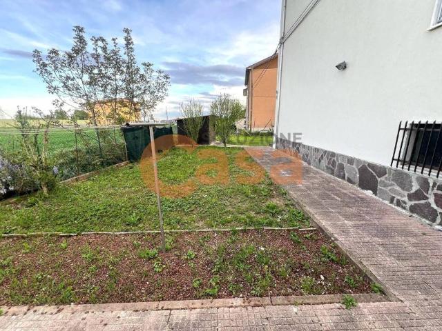 Villa Indipendente in vendita a Giarona, Piacenza