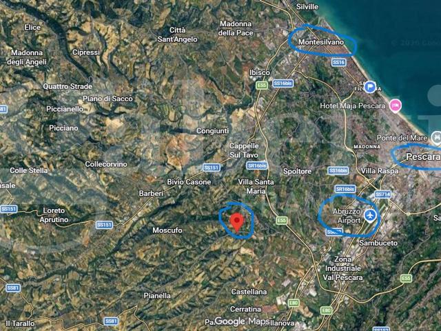 Villa Indipendente in vendita a Moscufo, Abruzzo