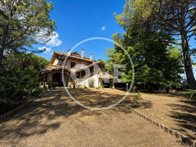 Villa Indipendente in vendita a Castellana, Pianella