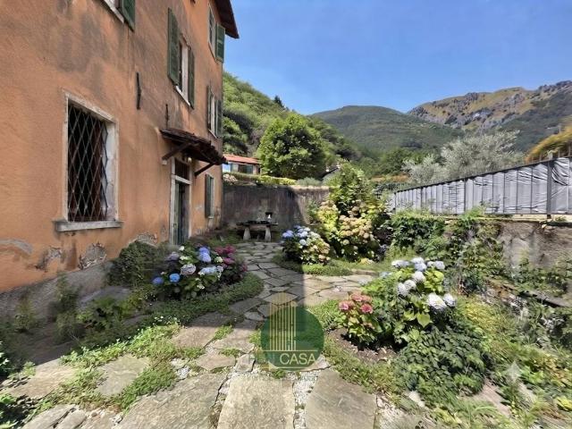 Villa Indipendente in vendita a Pianello Del Lario, Lombardia