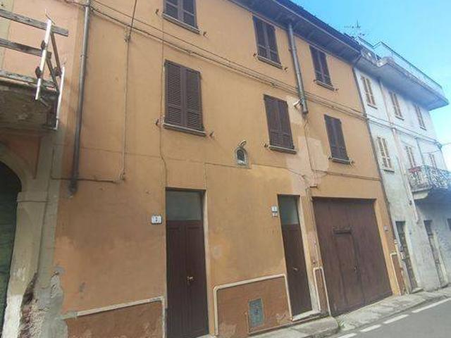 Villa Indipendente in vendita a Nibbiano, Reggio Emilia