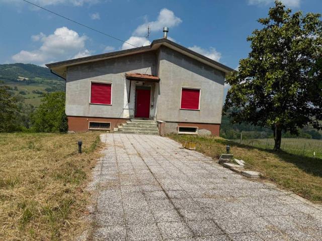 Villa Indipendente in vendita a Località Casanova, Nibbiano