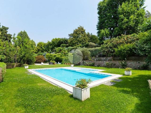 Villa Indipendente in vendita a Piemonte, Torino