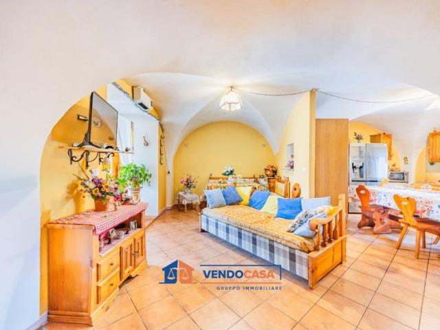 Villa Indipendente in vendita a Pianfei, Cuneo