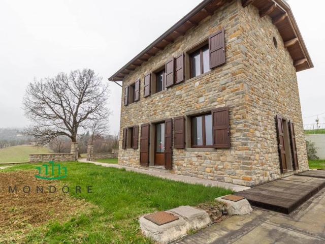 Villa Indipendente in vendita a Unione dei comuni Savena-Idice, Loiano