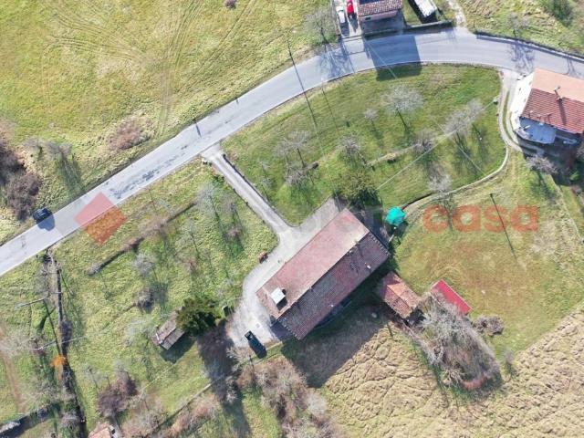 Villa Indipendente in vendita a Unione Comuni Garfagnana, Piazza Al Serchio