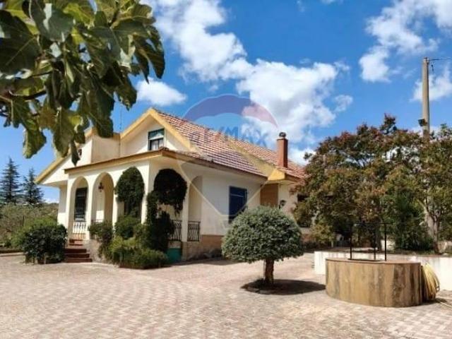 Villa Indipendente in vendita a Piazza, Sicilia