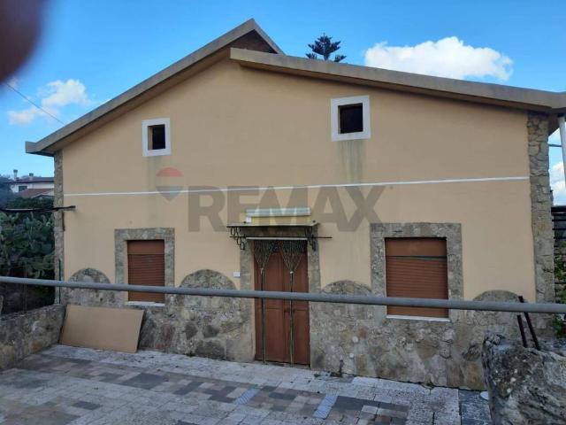 Villa Indipendente in vendita a Piazza, Sicilia