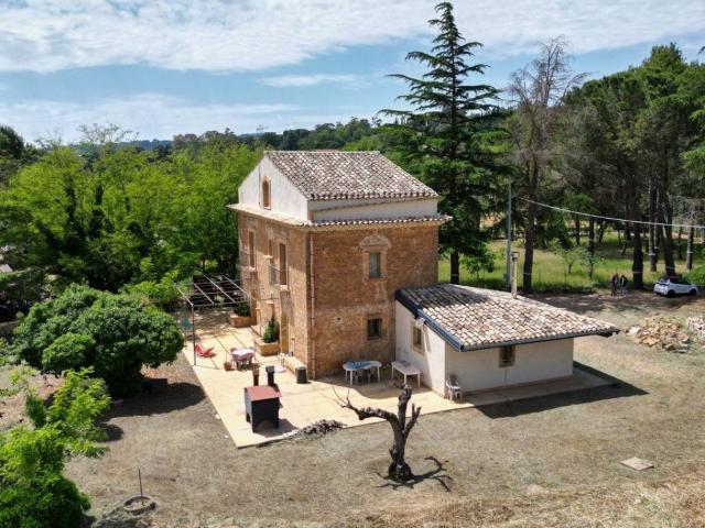Villa Indipendente in vendita a Piazza, Sicilia