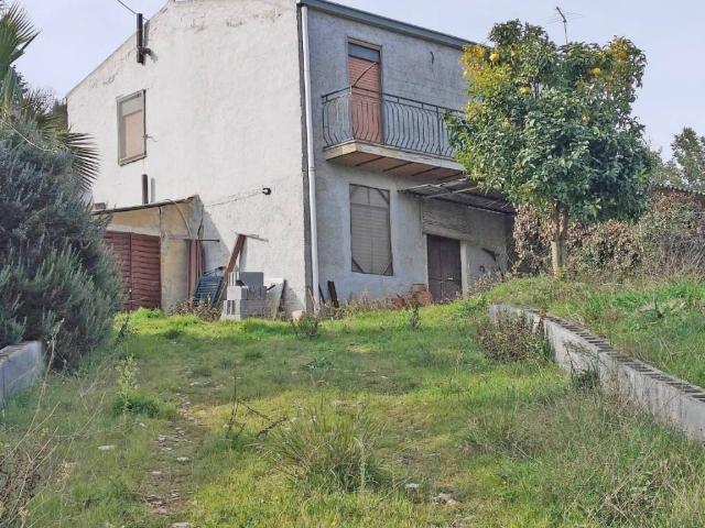 Villa Indipendente in vendita a Piazza, Enna