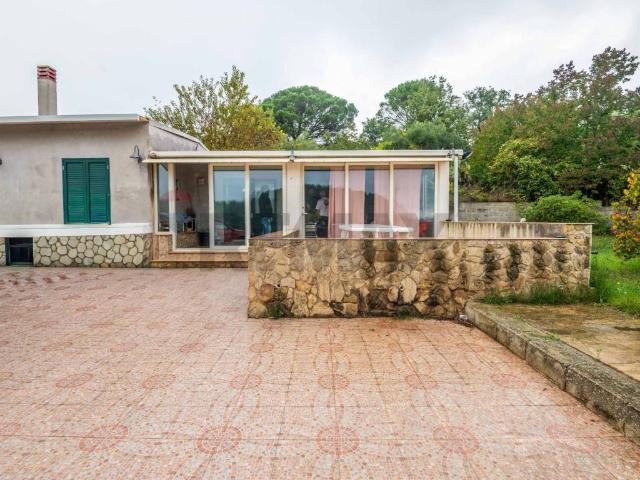 Villa Indipendente in vendita a Enna, Sicilia