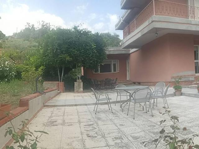 Villa Indipendente in vendita a Piazza, Sicilia
