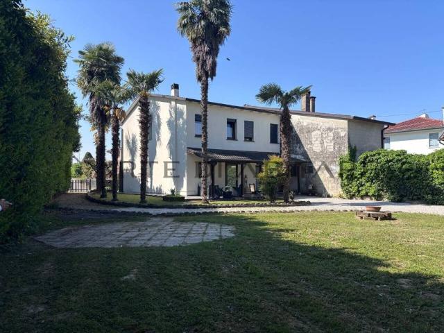 Villa Indipendente in vendita a Piazzola Sul Brenta, Veneto