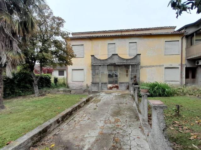 Villa Indipendente in vendita a Piazzola Sul Brenta, Veneto