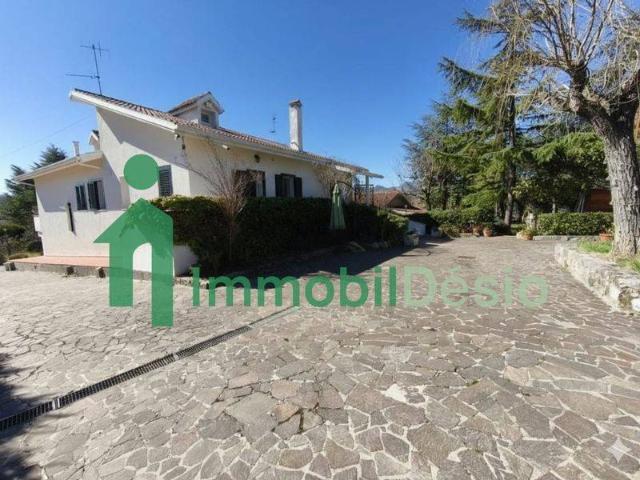 Villa Indipendente in vendita a Picerno, Basilicata