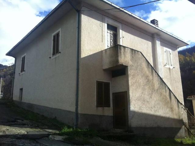 Villa Indipendente in vendita a Picinisco, Lazio