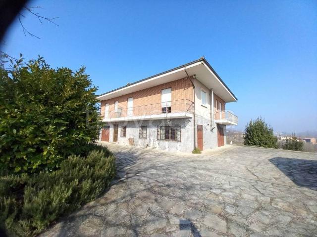 Villa Indipendente in vendita a Piemonte, Asti