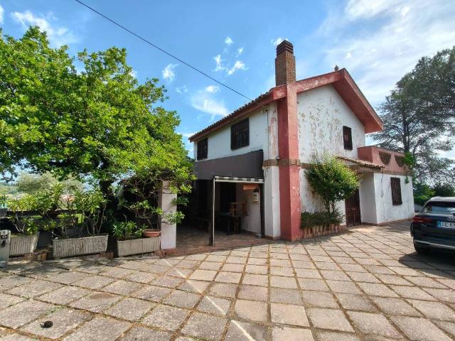 Villa Indipendente in vendita a Piedimonte Etneo, Sicilia