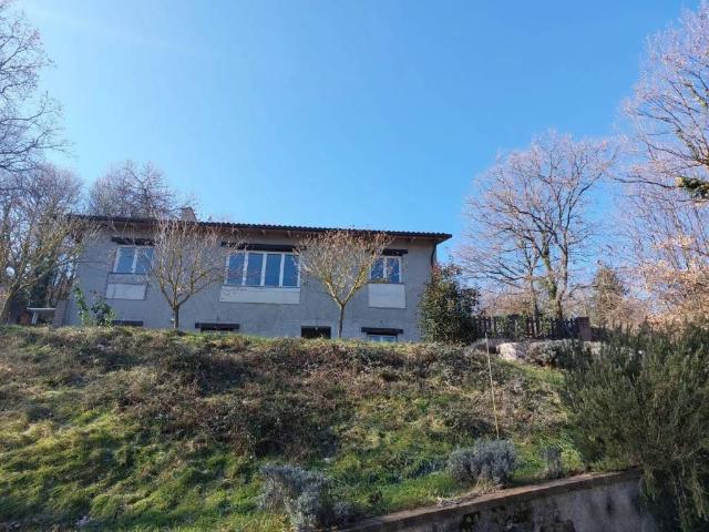 Villa Indipendente in vendita a Piegaro, Umbria
