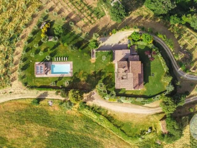Villa Indipendente in vendita a Piegaro, Umbria