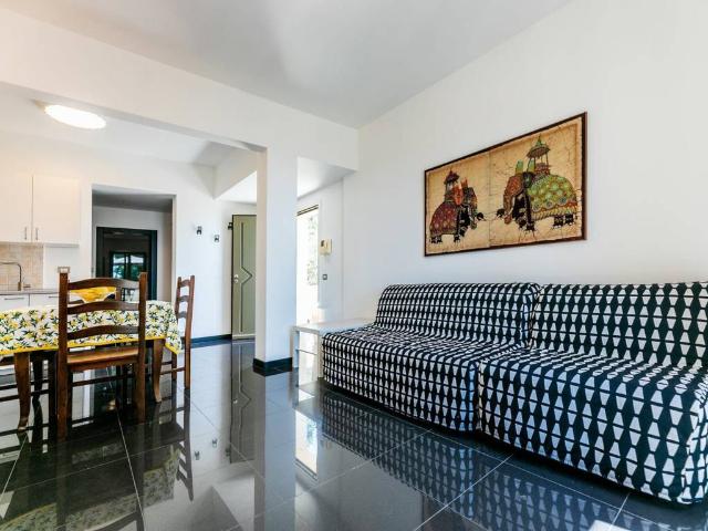 Villa Indipendente in vendita a Ranzi, Pietra Ligure