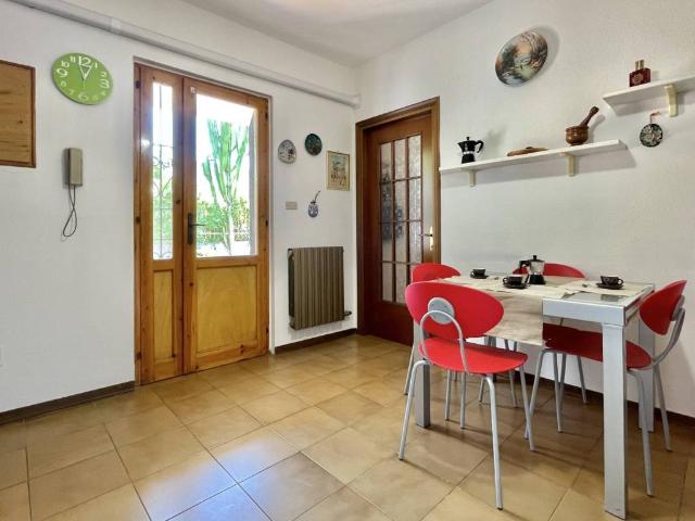 Villa Indipendente in vendita a Pietra Ligure, Liguria
