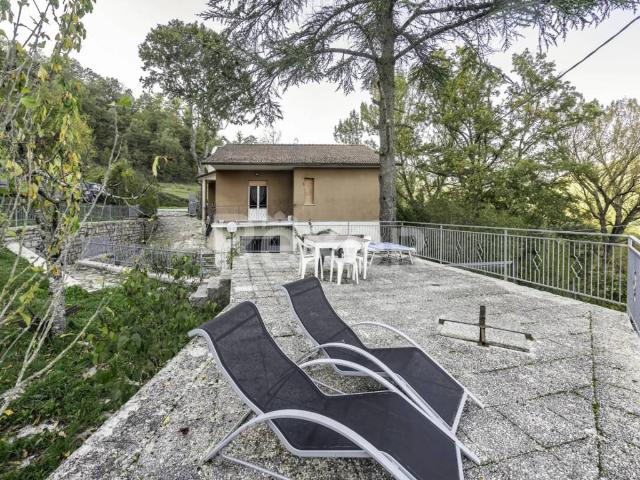 Villa Indipendente in vendita a Pietralunga, Umbria