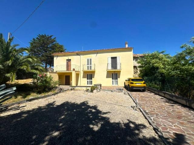 Villa Indipendente in vendita a Pietranico, Abruzzo