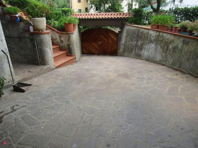 Villa Indipendente in vendita a Tonfano, Toscana