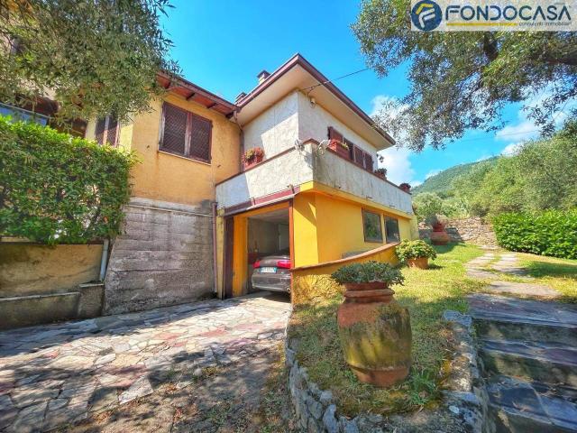 Villa Indipendente in vendita a Tonfano, Toscana