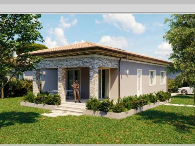 Villa Indipendente in vendita a Tonfano, Toscana