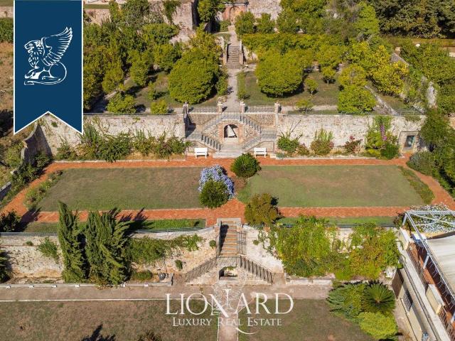 Villa Indipendente in vendita a Tonfano, Toscana