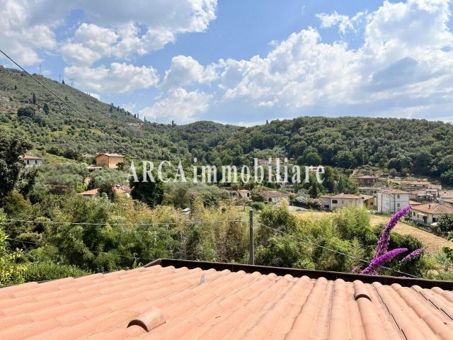 Villa Indipendente in vendita a Tonfano, Toscana