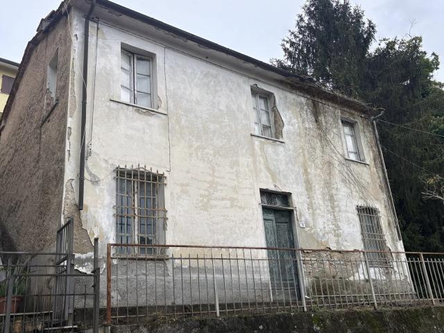 Villa Indipendente in vendita a Tonfano, Toscana