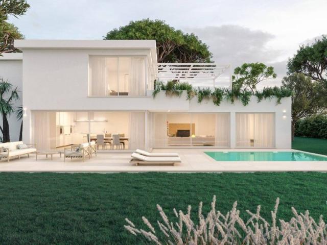Villa Indipendente in vendita a Tonfano, Toscana