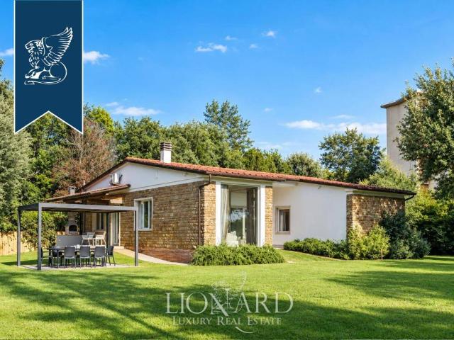 Villa Indipendente in vendita a Marina di Pietrasanta, Pietrasanta