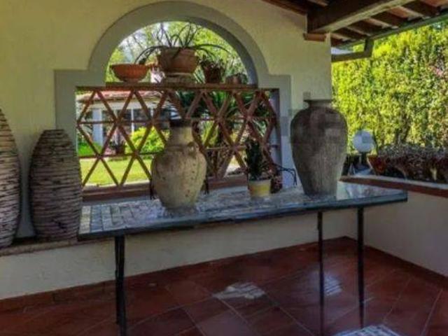 Villa Indipendente in vendita a Tonfano, Toscana