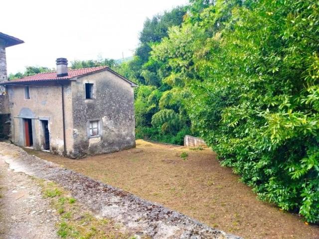 Villa Indipendente in vendita a Castello, Tonfano