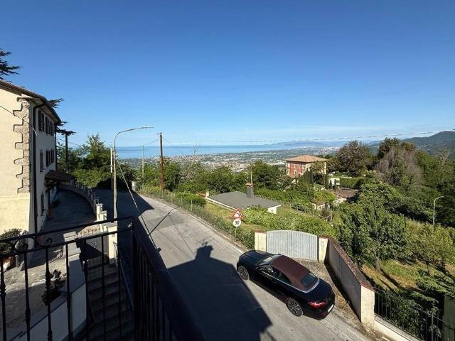 Villa Indipendente in vendita a Tonfano, Toscana