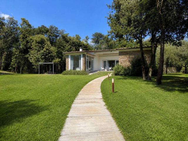 Villa Indipendente in vendita a Tonfano, Toscana